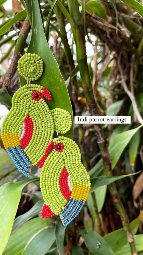 Indi parrot earring